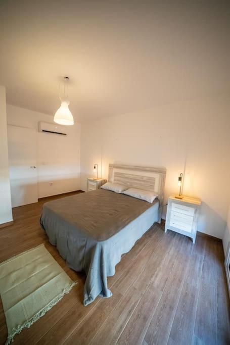 California Apartament Duenas Sevilla Bagian luar foto